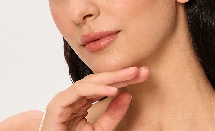 Контурная пластика губ Juvederm
